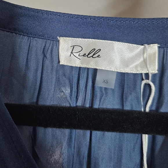 Rielle Satin Tiered V-neck Midi Dress Blue Short Sleeve size XS NWT - Picture 7 of 8